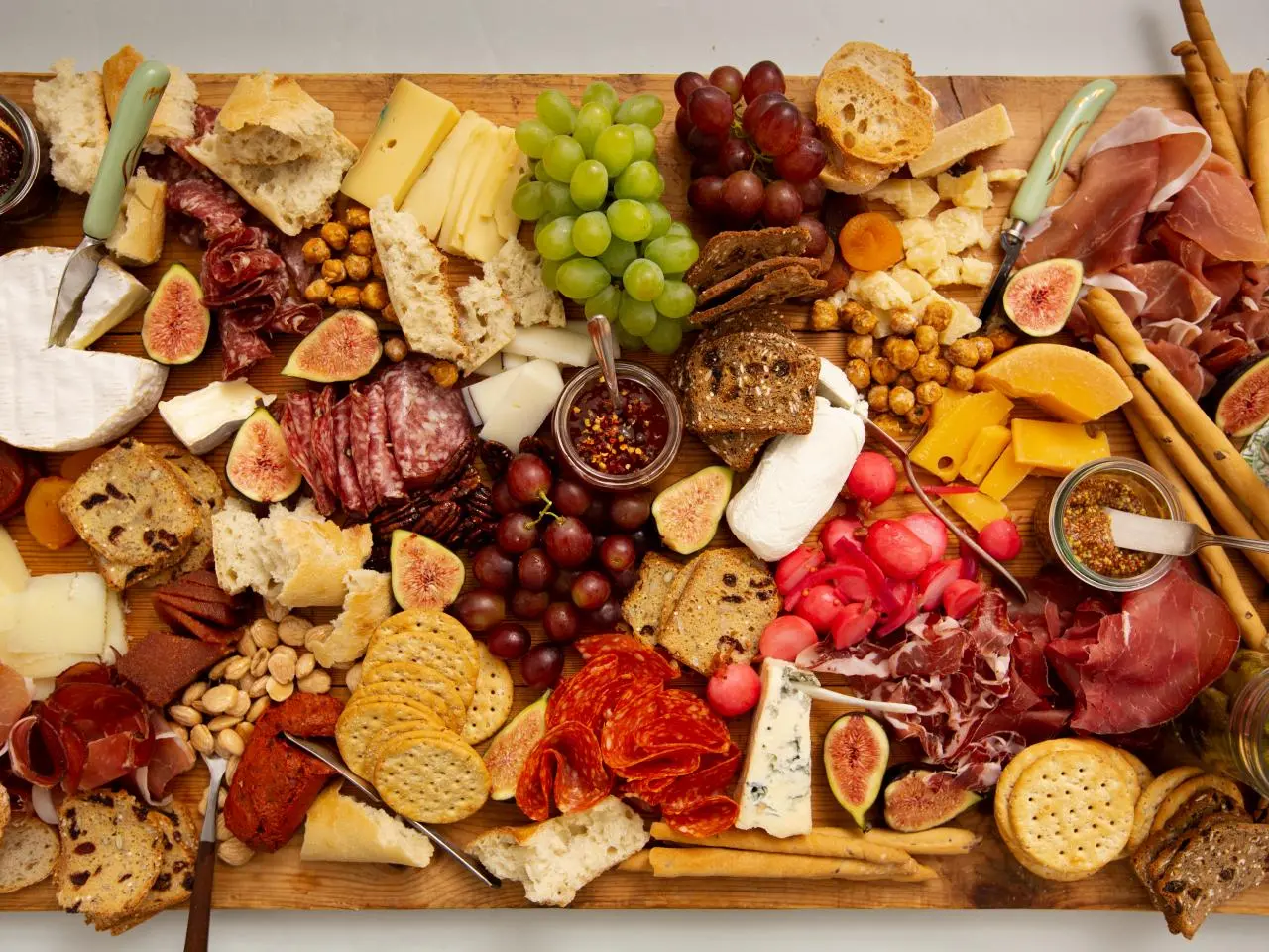 Best Charcuterie Boards for 2026: Top Picks for Cheese and Meat