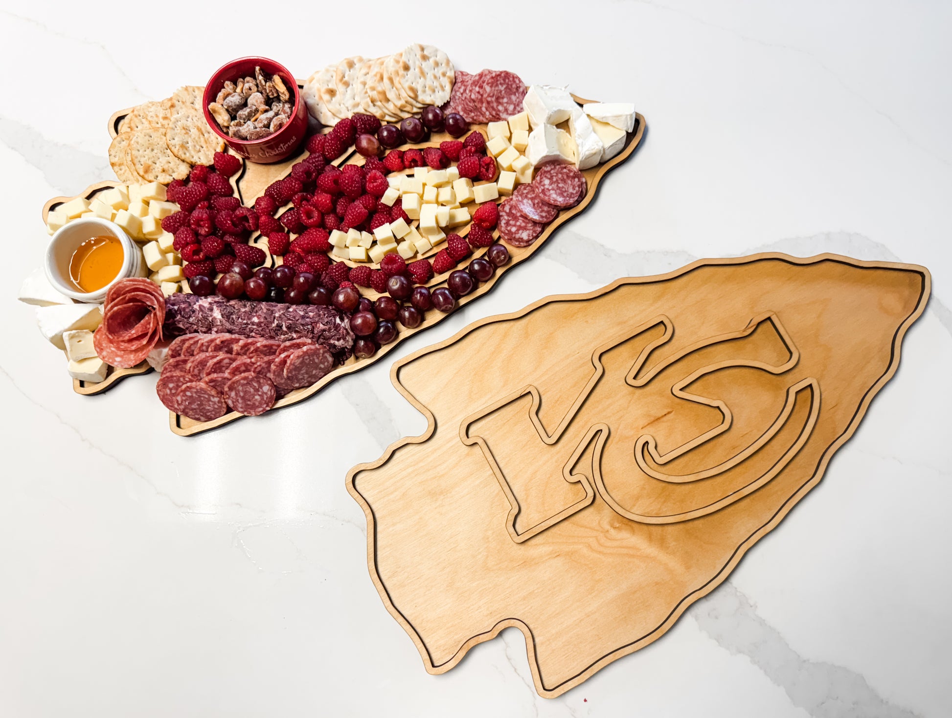 The 2026 Charcuterie Revolution: Mastering the Personalized Cheese Board with Taleggio and Romano