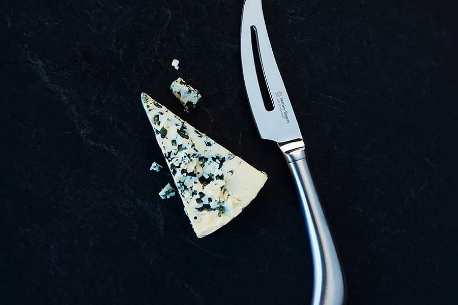 Recycled steel cheese knives