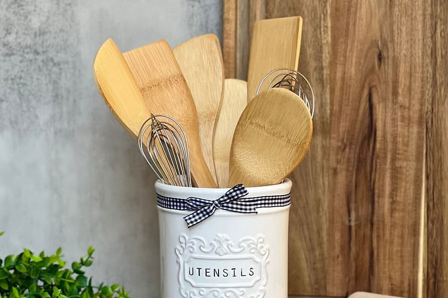 utensil holder for kitchen