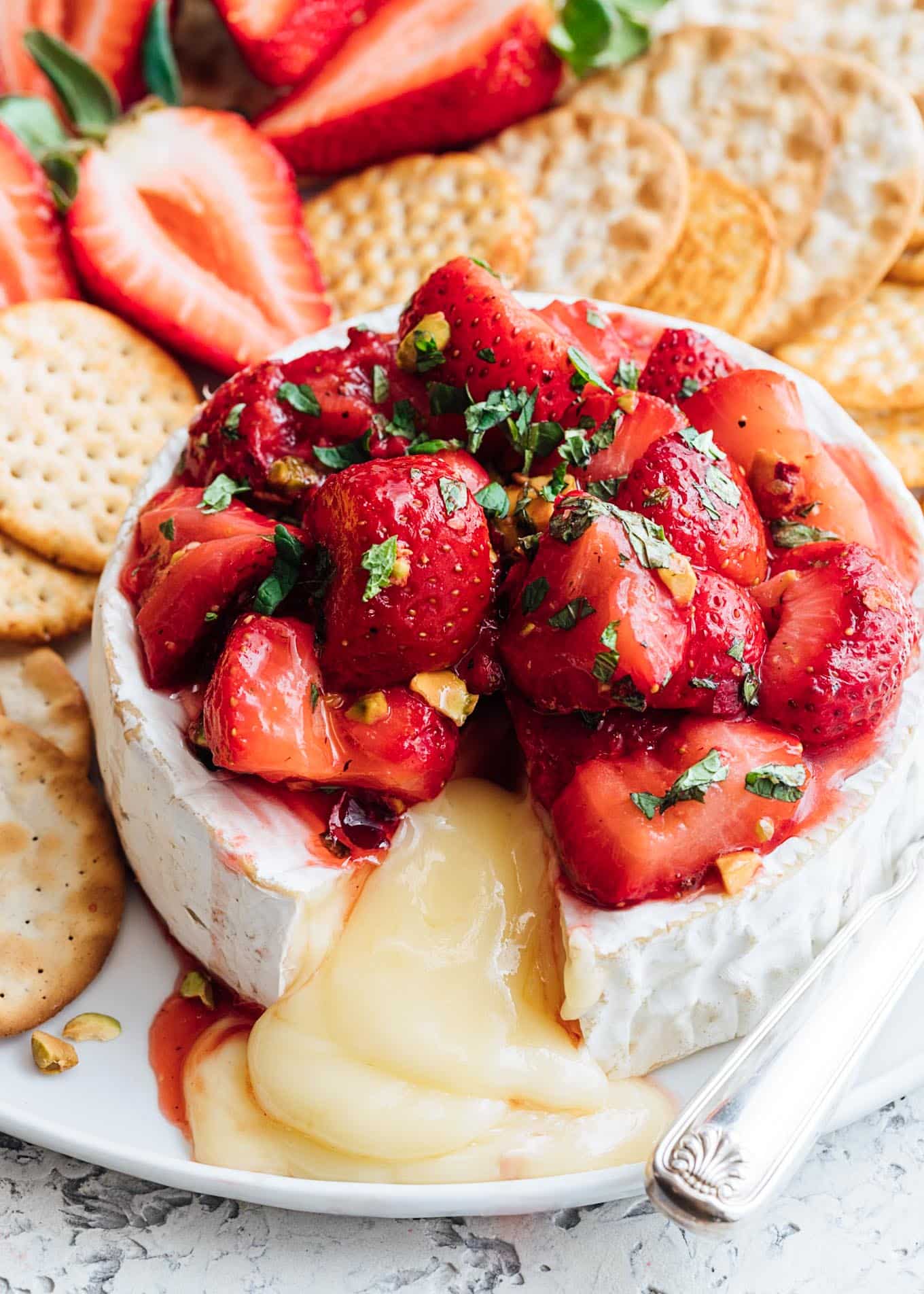 brie cheese strawberries