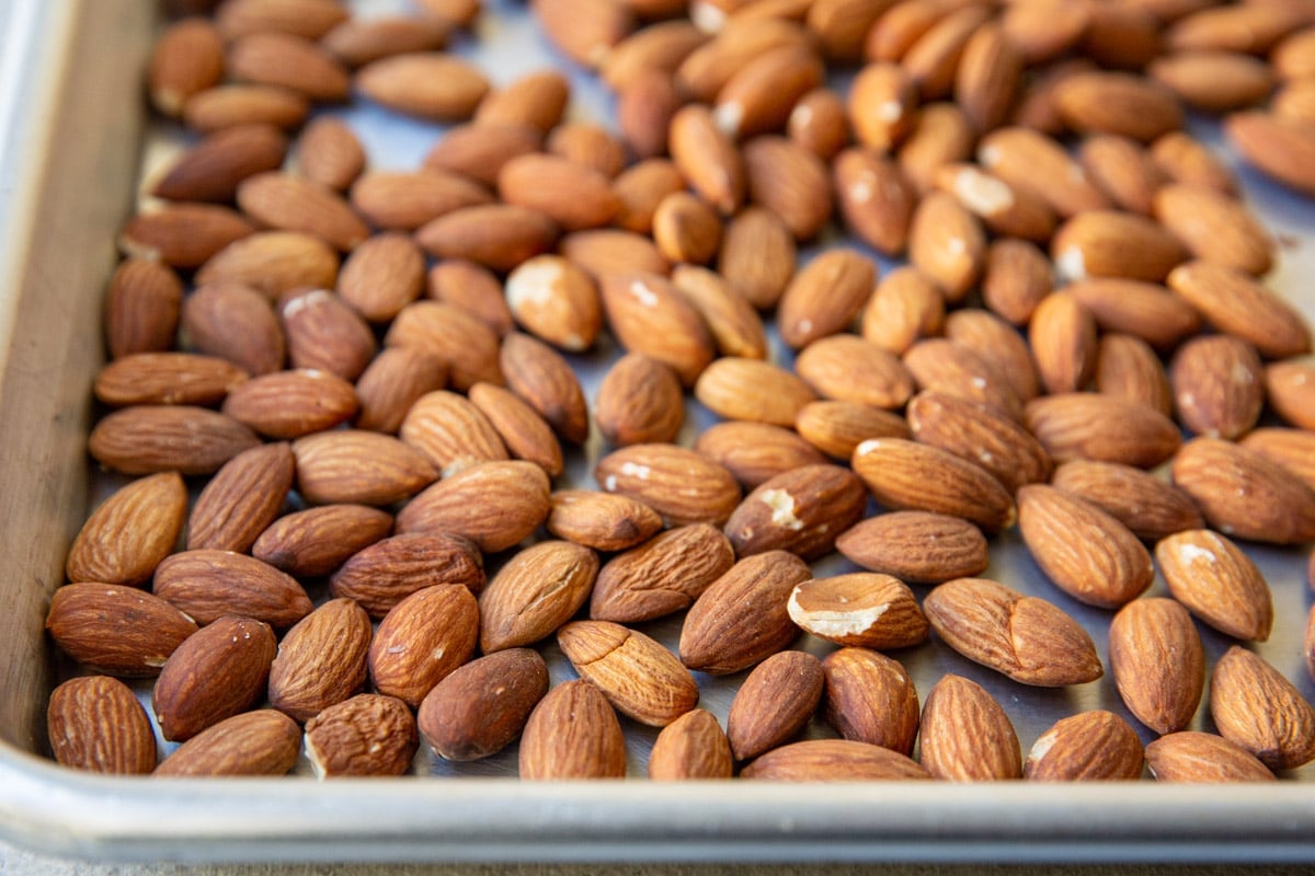 roasted almonds