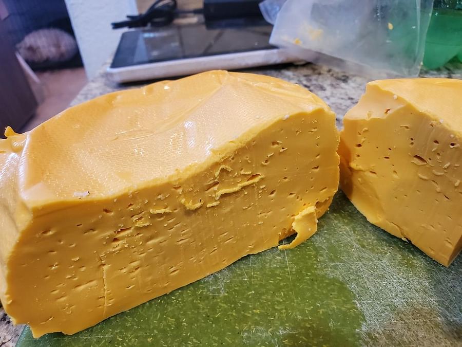 White Cheddar vs Colby Cheese A Battle of American Classics